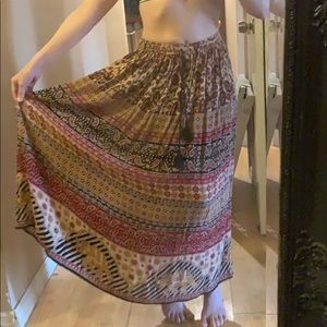 Paisley skirt from forever 21 xs